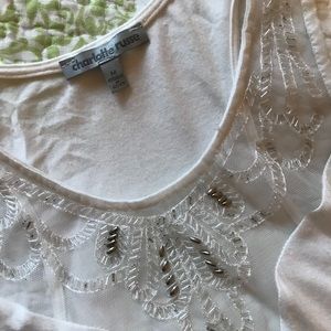 ✨White tank w/ beaded detail✨